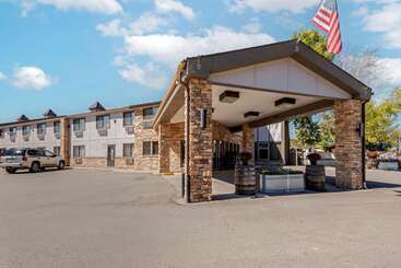 هتل Quality Inn Gunnison Crested Butte