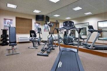 Holiday Inn Express Hotel & Suites Tipp City, An Ihg