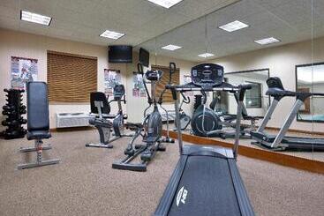 Holiday Inn Express Hotel & Suites Tipp City, An Ihg