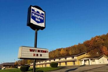 هتل Knights Inn Franklin, Pa