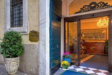 هتل Residenza In Farnese