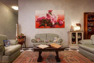 هتل Residenza In Farnese