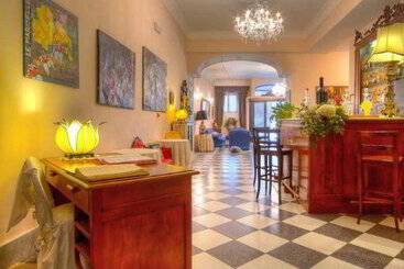 هتل Residenza In Farnese