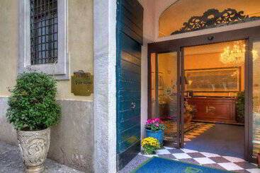هتل Residenza In Farnese