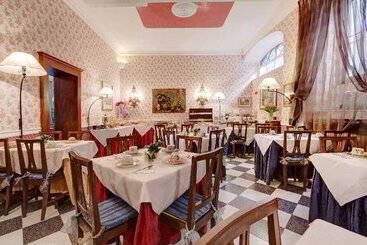 هتل Residenza In Farnese