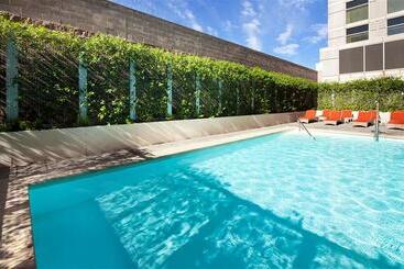 هتل Sheraton Grand Sacramento