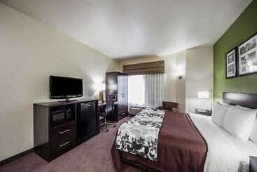 هتل Sleep Inn & Suites Tulsa Central I 44