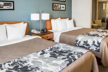 هتل Sleep Inn & Suites Davenport Quad Cities