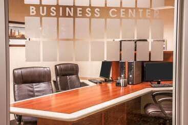 ホテル Sleep Inn & Suites Conference Center And Water Park
