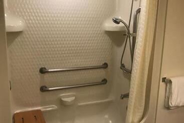 هتل Sleep Inn Raleigh Durham Airport