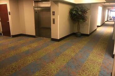 هتل Sleep Inn Raleigh Durham Airport