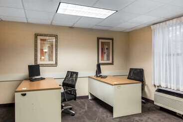 هتل Sleep Inn Lake Wright  Norfolk Airport