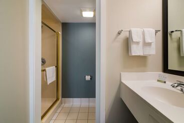 هتل Sleep Inn Manchester Airport