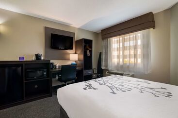 هتل Sleep Inn Manchester Airport