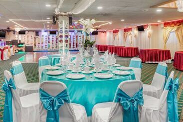 هتل Sleep Inn Near Great Lakes Naval Base