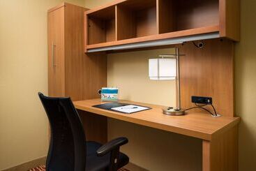 هتل Sonesta Simply Suites Phoenix Scottsdale