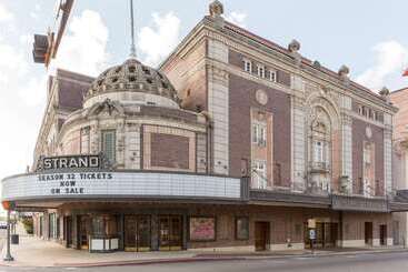 Отель Super 8 By Wyndham Bossier City/shreveport Area