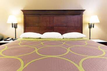 Отель Super 8 By Wyndham Bossier City/shreveport Area
