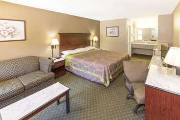 Отель Super 8 By Wyndham Bossier City/shreveport Area