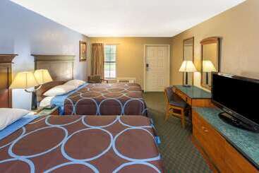 בית מלון כפרי Super 8 By Wyndham Bossier City/shreveport Area