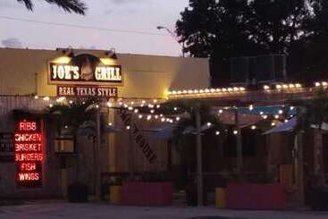 Super 8 Motel By Wyndham Near Fort Lauderdale Arpt
