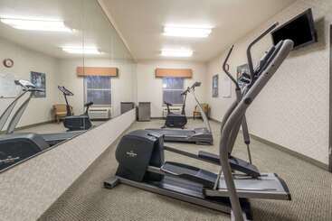 هتل Super 8 By Wyndham Fort Worth Stockyards