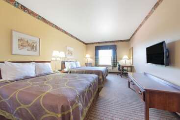 هتل Super 8 By Wyndham Fort Worth Stockyards