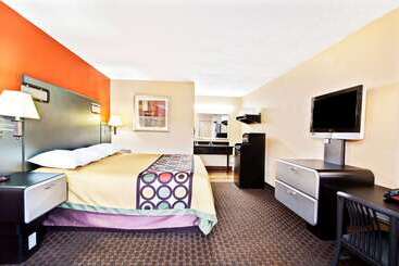 호텔 Super 8 By Wyndham Kissimmee/maingate/orlando Area