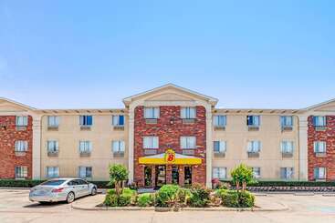 هتل Super 8 By Wyndham Mckinney/plano Area