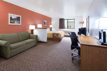 هتل Super 8 By Wyndham Morgantown