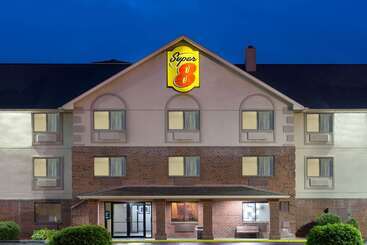 هتل Super 8 By Wyndham Morgantown