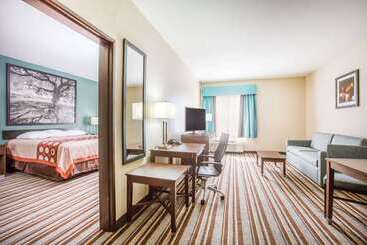 בית מלון כפרי Super 8 By Wyndham Port Arthur/nederland Area