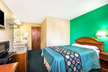 هتل Super 8 By Wyndham Vandalia/dayton International Airport
