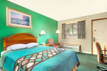 هتل Super 8 By Wyndham Vandalia/dayton International Airport