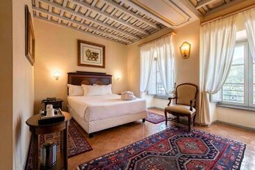 هتل Terme Di Stigliano