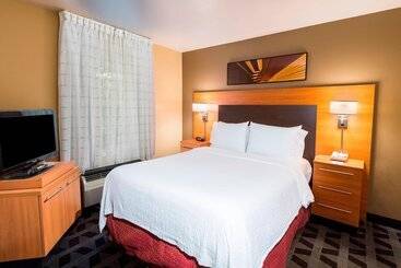 هتل Towneplace Suites Atlanta Kennesaw