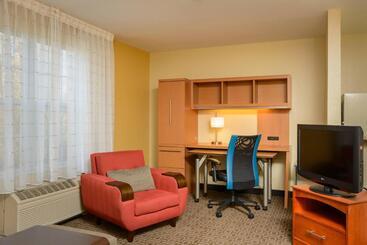 هتل Towneplace Suites By Marriott Fort Meade National Business Park