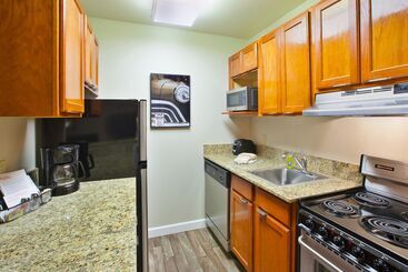 هتل Towneplace Suites Detroit Dearborn