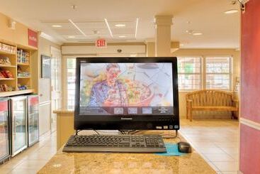 هتل Towneplace Suites By Marriott Las Cruces