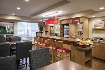 هتل Towneplace Suites Milpitas Silicon Valley