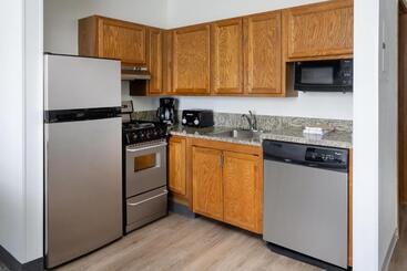 هتل Towneplace Suites New Orleans Metairie