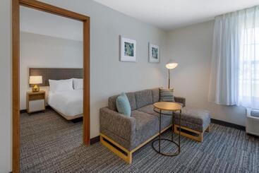 هتل Towneplace Suites New Orleans Metairie