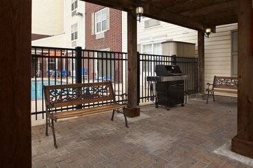 هتل Towneplace Suites New Orleans Metairie