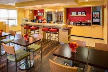 هتل Towneplace Suites New Orleans Metairie