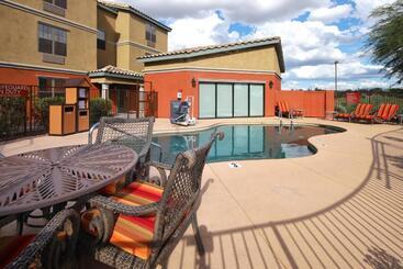 בית מלון כפרי Towneplace Suites Tucson