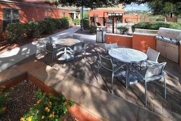 בית מלון כפרי Towneplace Suites Tucson