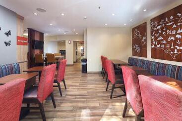 בית מלון כפרי Towneplace Suites Tucson
