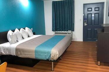 Motel 6 Temple, Tx