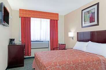 مُتل Super 8 By Wyndham Long Island City Lga