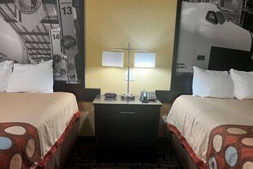 مُتل Super 8 By Wyndham Pasadena